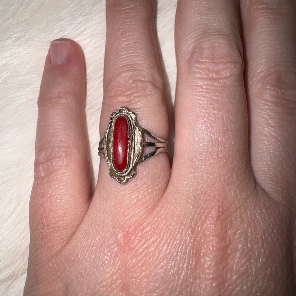 Elegant Sterling Silver and Red Stone Ring